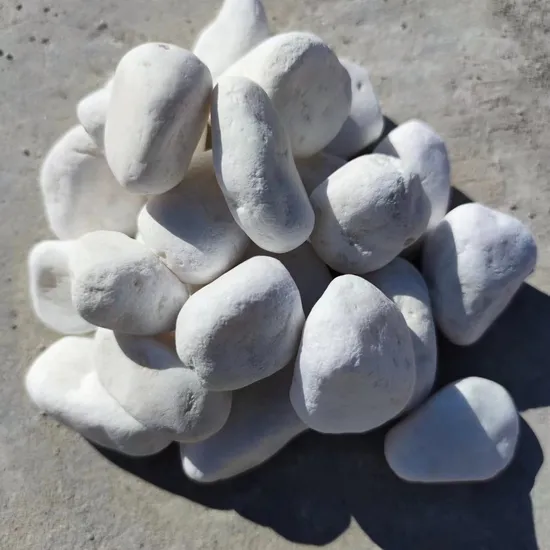 Natural White Stone Pebbles for Landscaping and Garden Decoration 